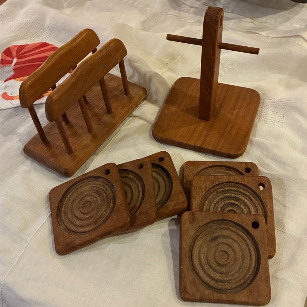 Goodwood Coasters Teakwood Set/6 W/ Organizer + Napkin Holder Set 3 Collectibles